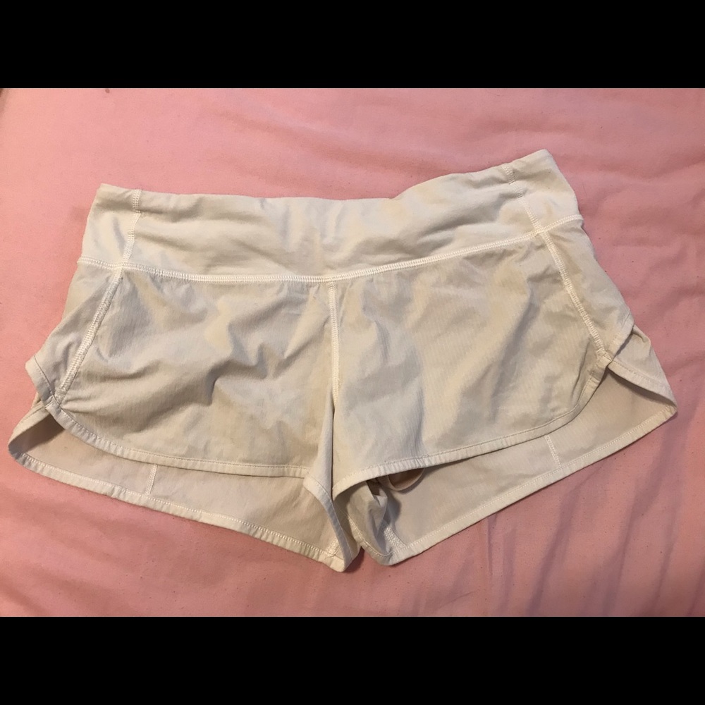 white lululemon shorts